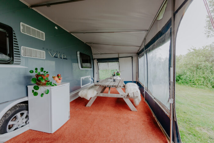 caravan-interieur-surf-n-sail-makkum-fotograaf-jessie-jansen-25